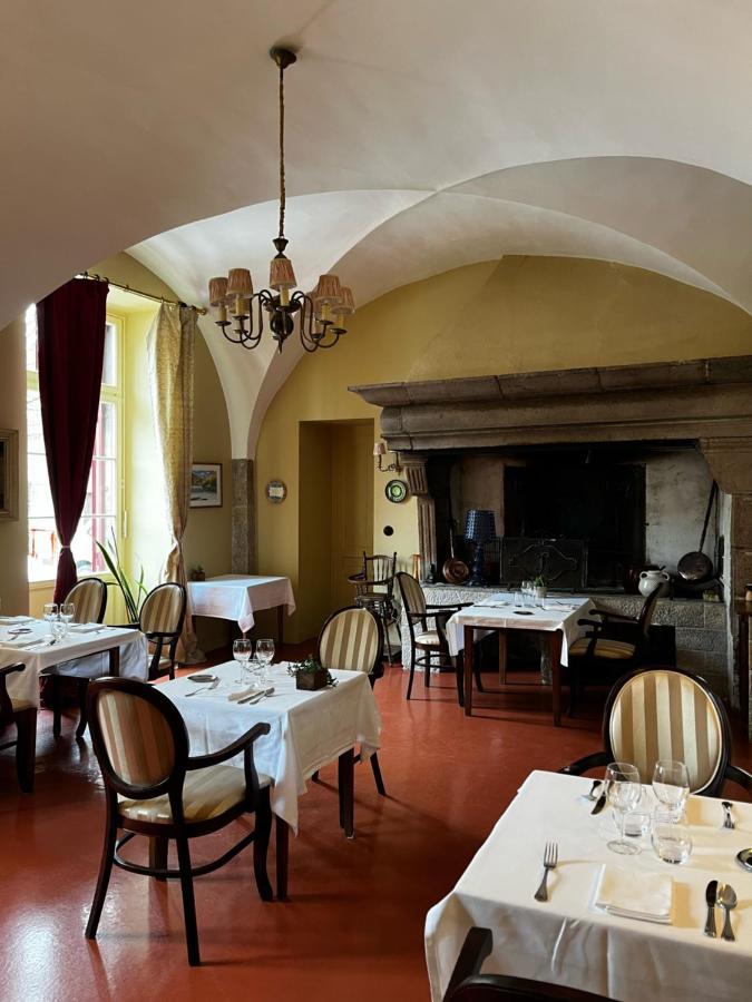 Quingey Hotel Restaurant Chez Gervais מראה חיצוני תמונה