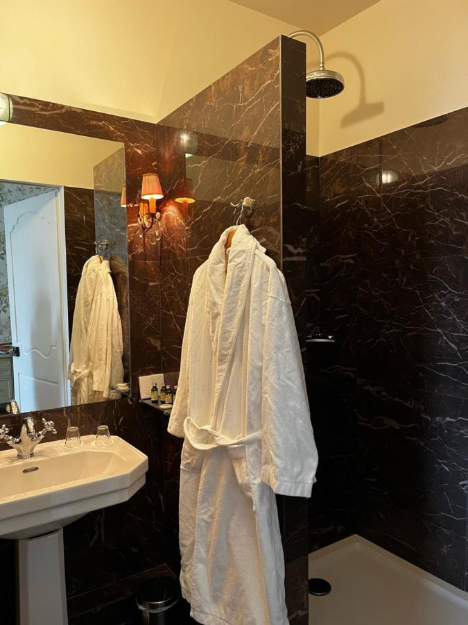 Quingey Hotel Restaurant Chez Gervais מראה חיצוני תמונה